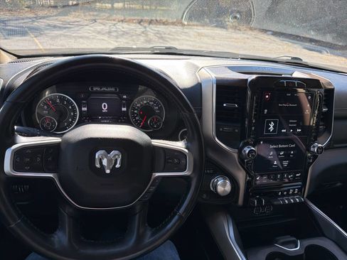 Used 2021 RAM 1500 Laramie image 35