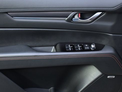 Certified 2025 MAZDA CX-5 Carbon Edition image 23