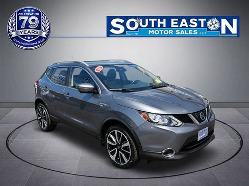 Used 2018 Nissan Rogue Sport SL w/ SL Premium Package AWD/4WD image 2