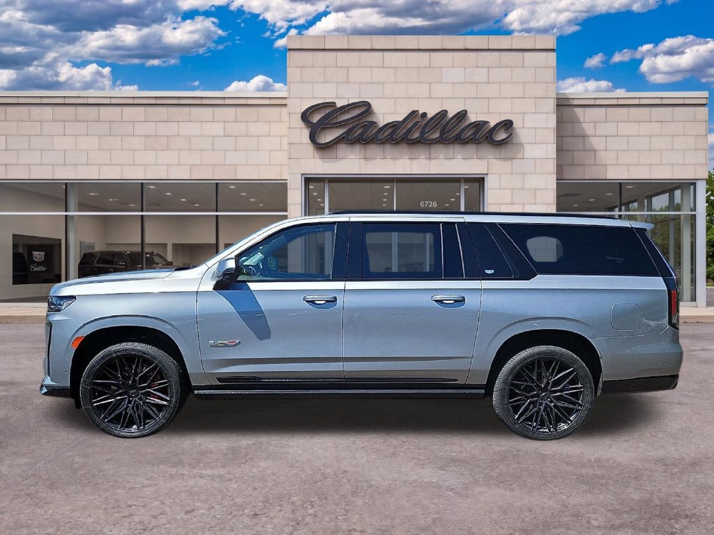 Used 2024 Cadillac Escalade ESV V w/ LPO, Floor Liner Package AWD/4WD image 8