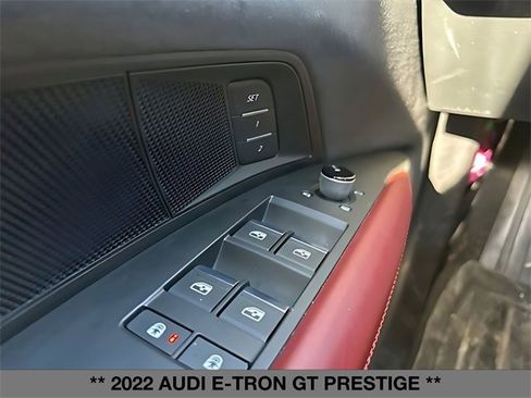 Used 2022 Audi e-tron GT Prestige image 27