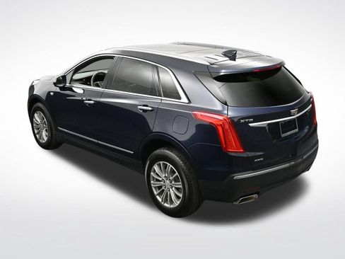 Used 2017 Cadillac XT5 Luxury w/ Driver Awareness Package AWD/4WD image 19