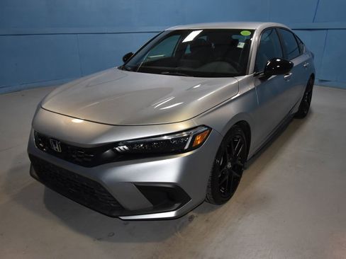 Used 2023 Honda Civic Sport image 24