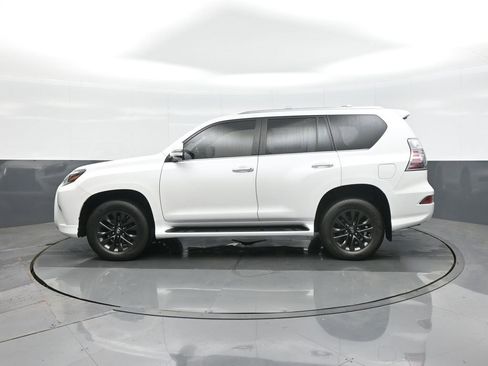 Used 2020 Lexus GX 460 Premium image 4