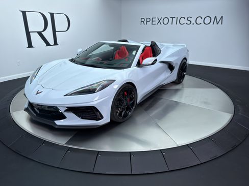 Used 2022 Chevrolet Corvette Stingray Preferred Conv w/ Z51 Performance Package RWD image 1