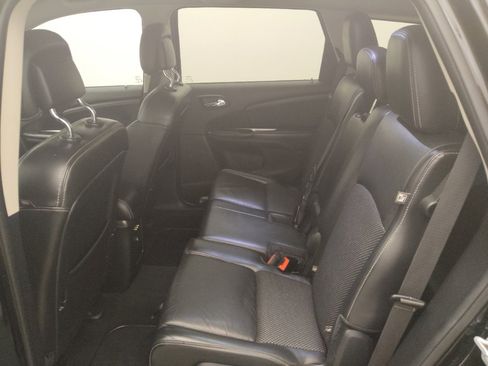 Used 2018 Dodge Journey Crossroad FWD image 18