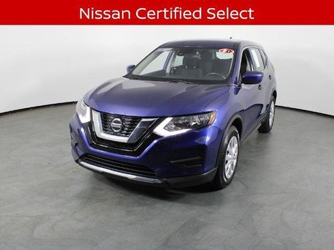 Certified 2020 Nissan Rogue S FWD image 2