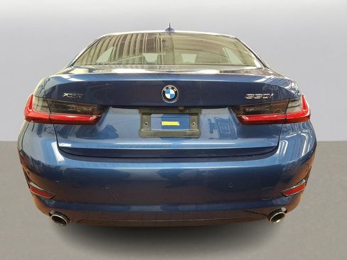 Used 2021 BMW 330i xDrive Sedan w/ Convenience Package image 5