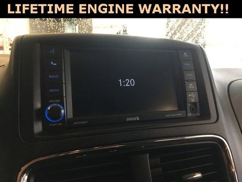 Used 2020 Dodge Grand Caravan SE image 21