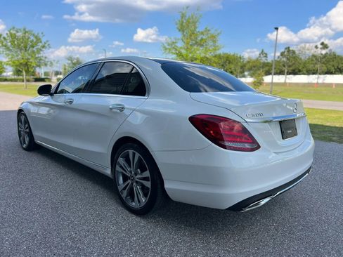 Used 2018 Mercedes-Benz C 300 Sedan w/ Premium Package image 4