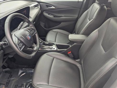 Used 2024 Buick Encore GX Sport Touring image 14