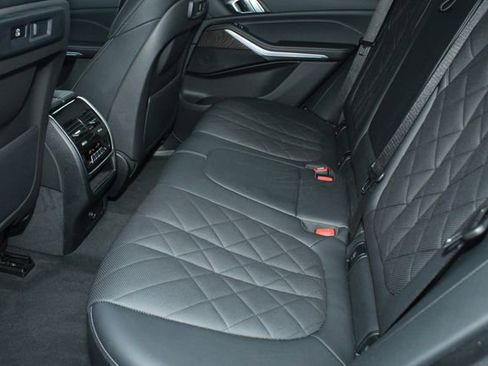 Used 2023 BMW X5 xDrive40i w/ Premium Package image 25