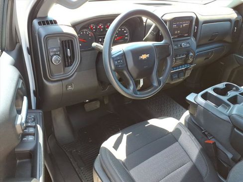 Used 2022 Chevrolet Silverado 1500 Custom RWD image 8