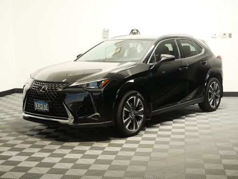 Certified 2024 Lexus UX 250h AWD w/ Premium Package image 4