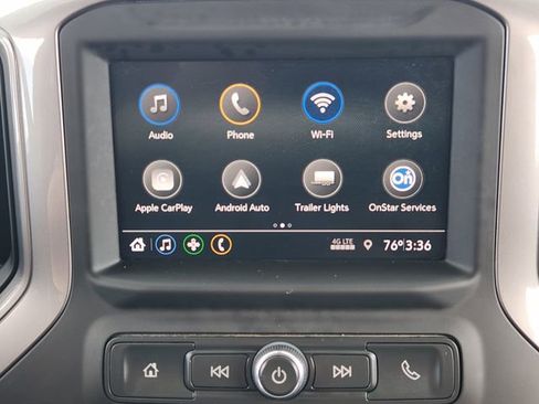 Used 2022 Chevrolet Silverado 1500 Custom w/ Safety Confidence Package image 18