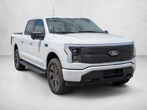 New 2025 Ford F150 Lightning Flash AWD/4WD image 6
