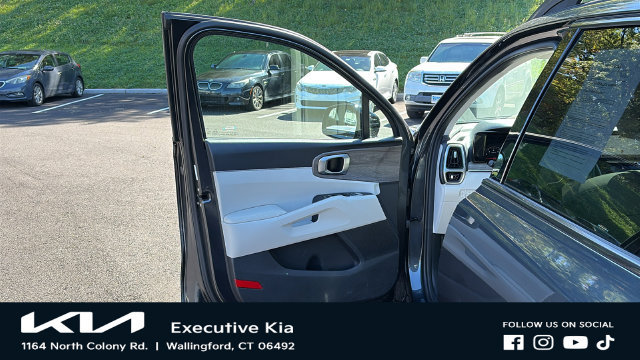 Certified 2023 Kia Sorento X-Line EX AWD/4WD image 8