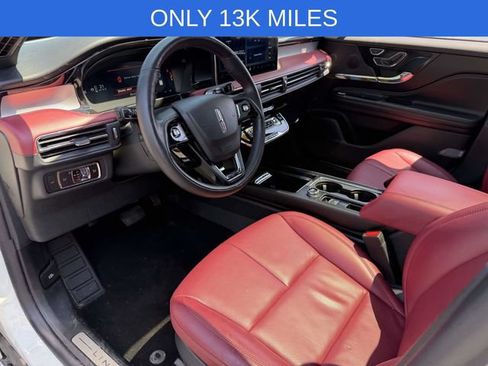 Used 2025 Lincoln Corsair Reserve w/ Jet Appearance Package AWD/4WD image 10