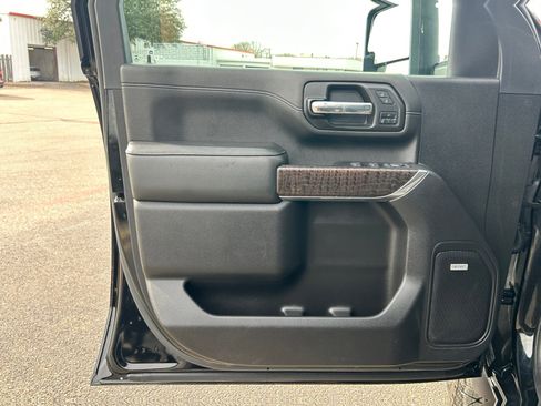 Used 2023 GMC Sierra 2500 Denali w/ Denali Ultimate Package image 29