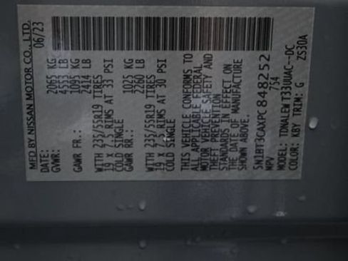 Used 2023 Nissan Rogue SL FWD image 47