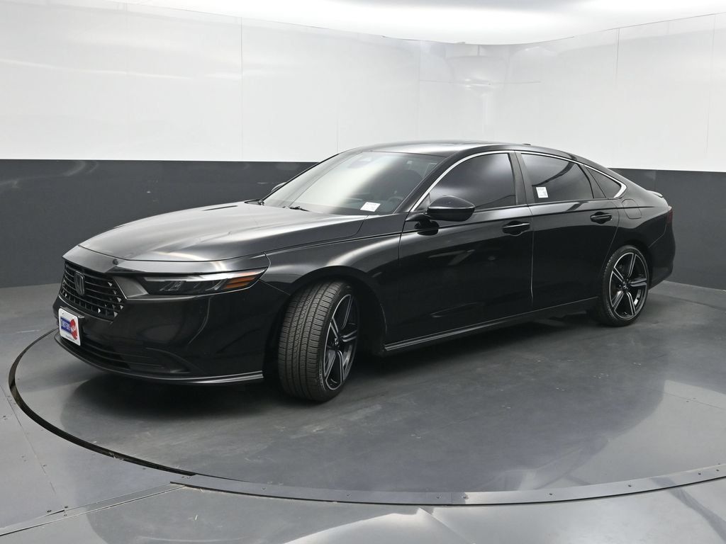 Used 2023 Honda Accord Sport image 17