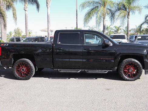 Used 2018 Chevrolet Silverado 1500 LTZ Z71 w/ Redline Edition AWD/4WD image 11