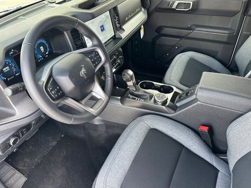 New 2026 Ford Bronco Big Bend image 9