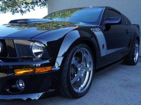 Used 2007 Ford Mustang GT image 10