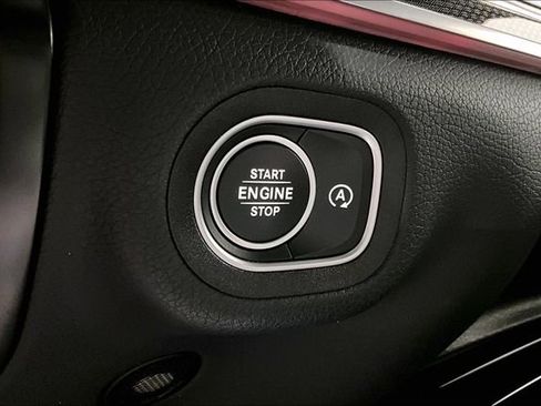Used 2022 Mercedes-Benz GLE 350 4MATIC image 19
