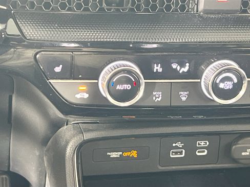 Used 2023 Honda CR-V EX-L image 19