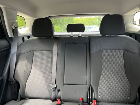 Used 2025 Kia Sportage LX image 37