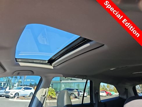 Used 2022 Honda Pilot Special Edition image 29