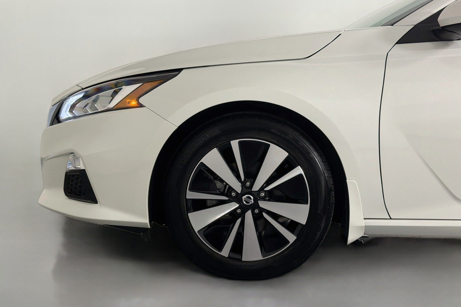 Used 2022 Nissan Altima 2.5 SV FWD image 10