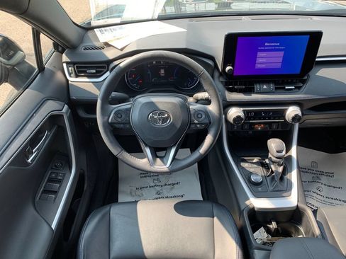 Used 2024 Toyota RAV4 XSE w/ Weather Package AWD/4WD image 17