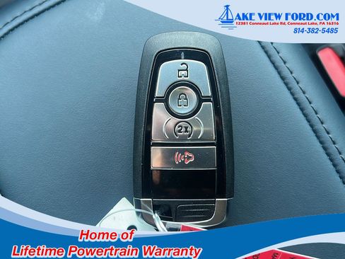 New 2025 Ford Maverick XLT image 36