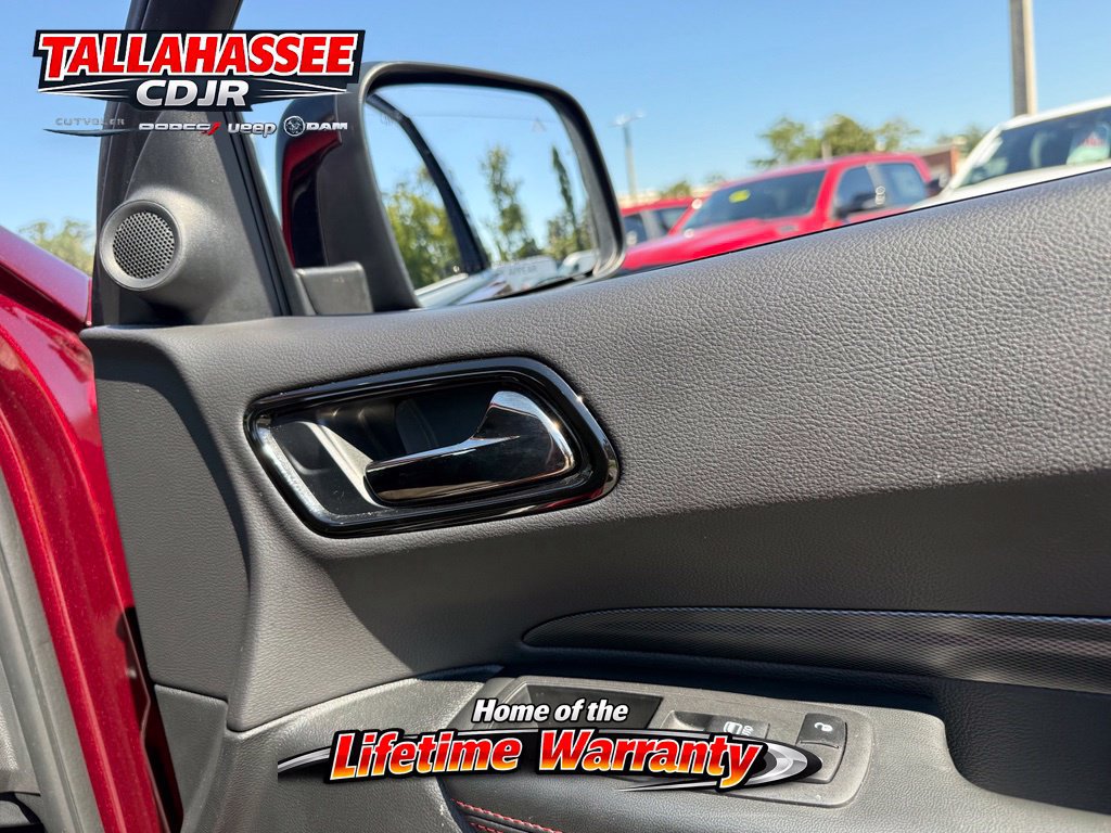 Used 2024 Dodge Durango R/T RWD image 39