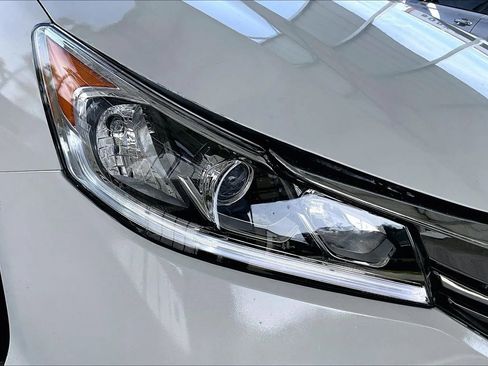 Used 2016 Honda Accord EX image 29