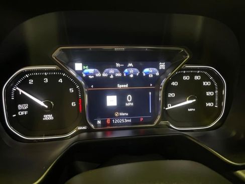 Used 2021 GMC Yukon SLT w/ SLT Luxury Plus Package image 15