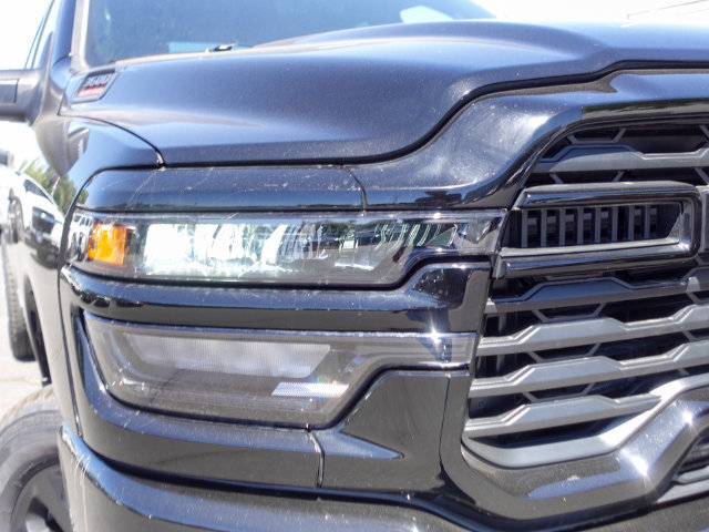 New 2026 RAM 3500 Big Horn AWD/4WD image 5