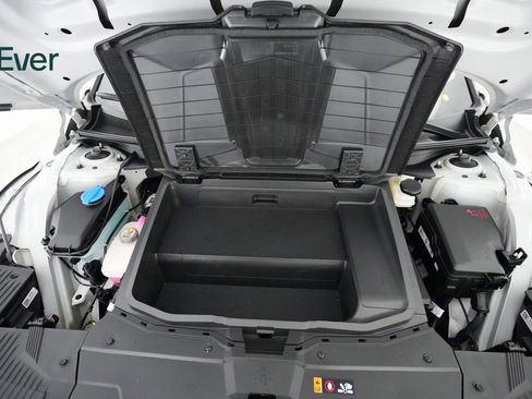 Used 2025 Hyundai Ioniq 5 Limited image 25