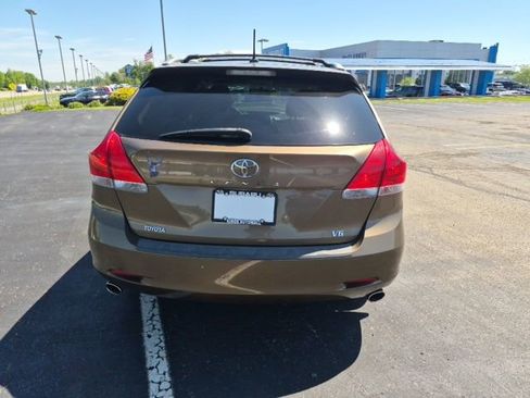 Used 2009 Toyota Venza FWD image 7