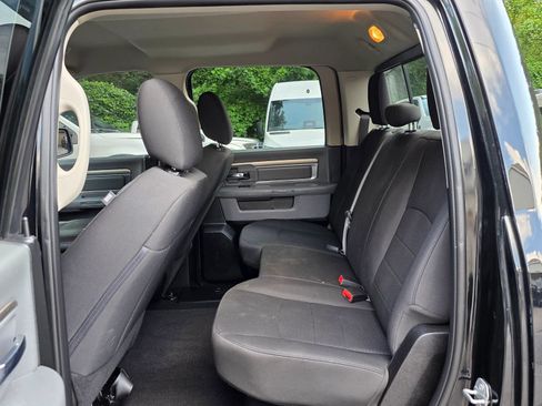Used 2019 RAM 1500 Warlock AWD/4WD image 22