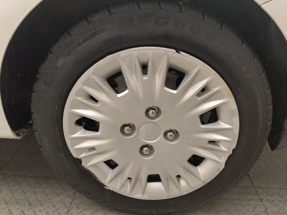 Used 2018 Ford Fiesta S FWD image 31