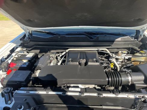 Used 2023 Chevrolet Colorado Trail Boss w/ Technology Package image 25