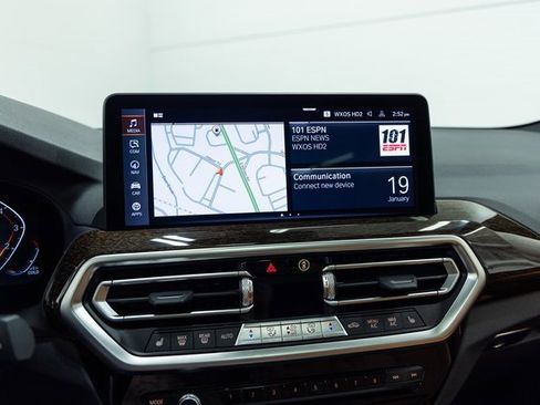 Certified 2022 BMW X3 xDrive30i w/ Premium Package 2 (ZPA) image 17