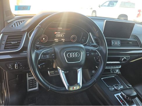 Used 2019 Audi SQ5 Premium Plus w/ Premium Plus Package image 9