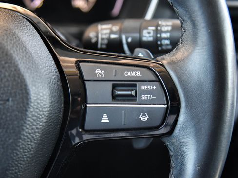 Used 2024 Honda Pilot EX-L image 33