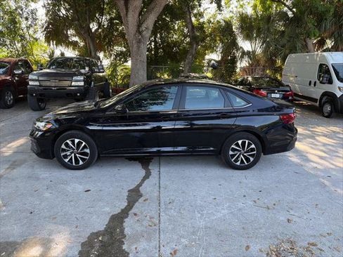 Used 2024 Volkswagen Jetta S FWD image 11