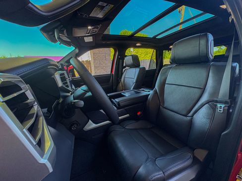Used 2025 Toyota Sequoia Platinum AWD/4WD image 22