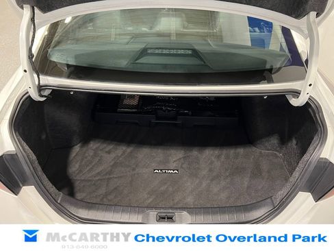 Used 2023 Nissan Altima 2.5 SR FWD image 26